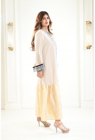 جلابية مطرز غير تقليدية