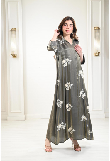 جلابية حرير مطرز