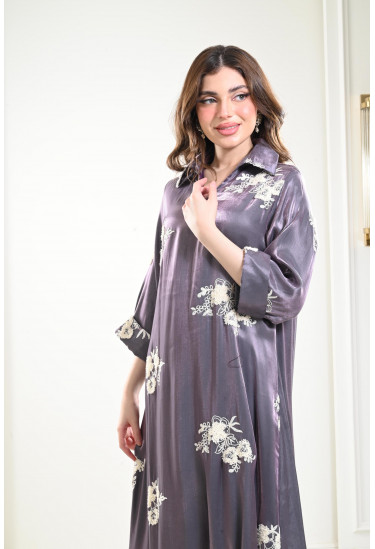 جلابية حرير مطرز