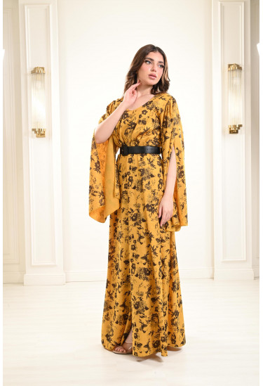 فستان ذو اكمام طويلة مفتوحة فستان ذو اكمام طويلة مفتوحة