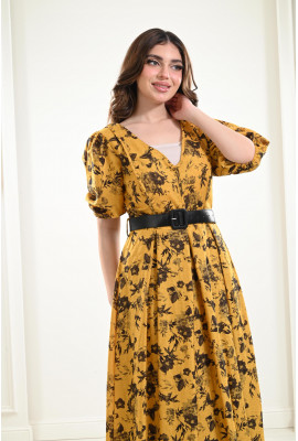 فستان طويل بأكمام قصيرة