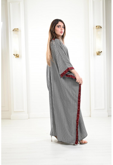 جلابية فراشة طويلة