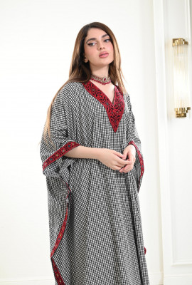 جلابية فراشة طويلة