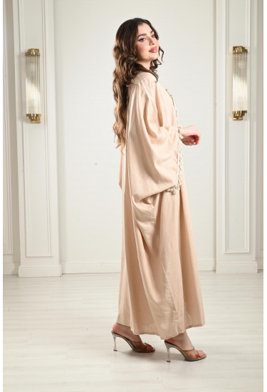 جلابية كتان بتطريز مكرمية جلابية كتان بتطريز مكرمية