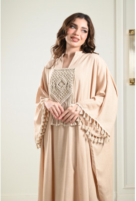 جلابية كتان بتطريز مكرمية