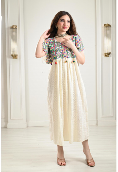 جلابية ميدي دانتيل مطرزة