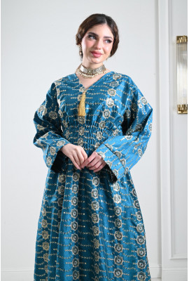 جلابية ستان مطرزة بخصر مُجمع جلابية ستان مطرزة بخصر مُجمع