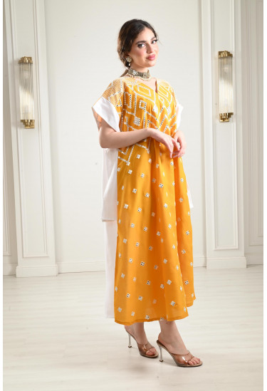 جلابية ملونة طويلة جلابية ملونة طويلة