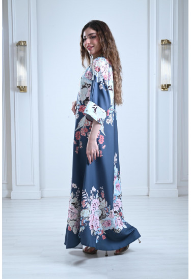 جلابية طويلة بنقوشات من الزهور جلابية طويلة بنقوشات من الزهور