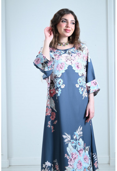 جلابية طويلة بنقوشات من الزهور جلابية طويلة بنقوشات من الزهور