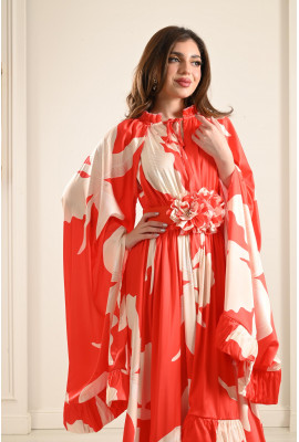 فستان بحافة كشكشة