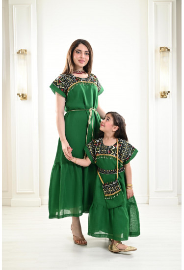 موديلات جلابيات أطفال مقاس صغير موديلات جلابيات أطفال مقاس صغير