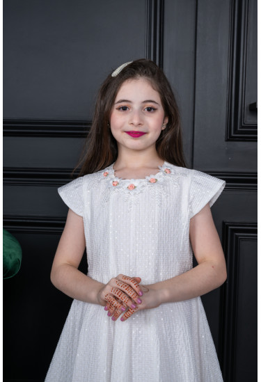 فستان بناتي مقاس صغير