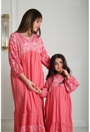 جلابيه بتطريز مميز وراقي