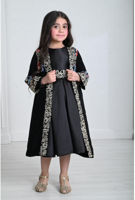 بشت بناتي مطرز بنمط عربي مميز بشت بناتي مطرز بنمط عربي مميز