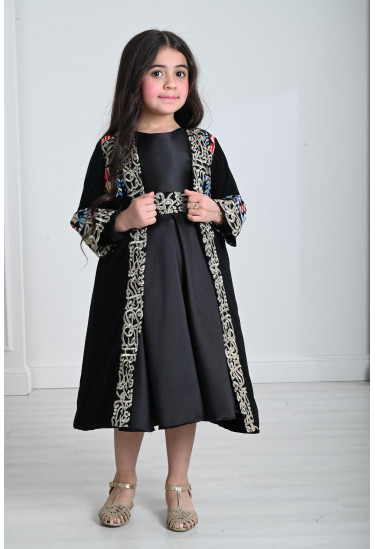 بشت بناتي مطرز بنمط عربي مميز