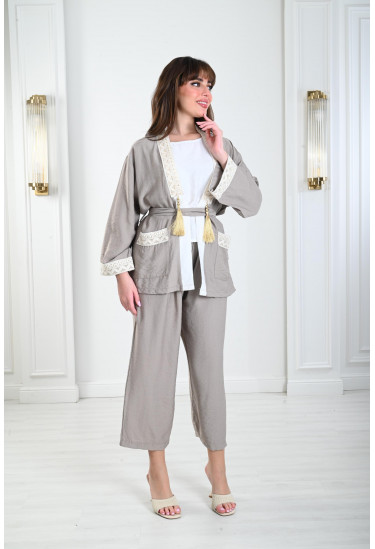 طقم نسائي كاجول