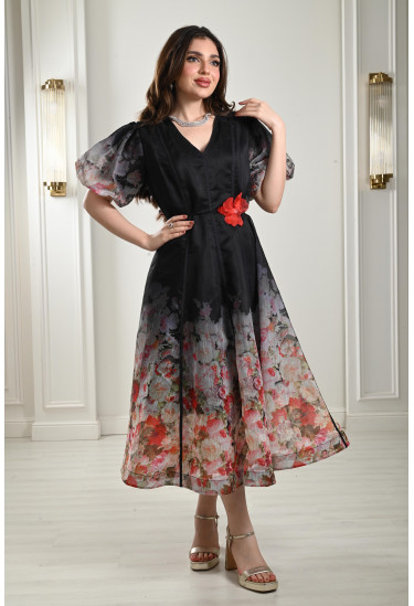 فستان ميدي بأكمام منفوخة