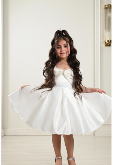 فستان ستان أطفالي مقاس صغير