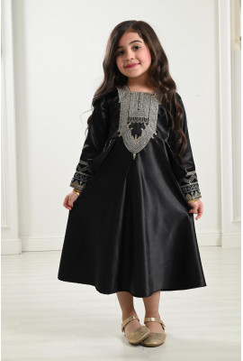 فستان تراثي للبنات الصغار