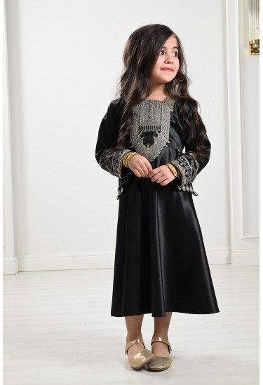 فستان تراثي للبنات الصغار فستان تراثي للبنات الصغار