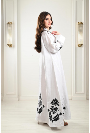 جلابيات مميزة بنقوشات رقيقة جلابيات مميزة بنقوشات رقيقة