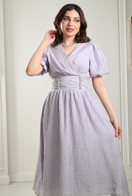 فستان ميدي بنسيج مجعد فستان ميدي بنسيج مجعد