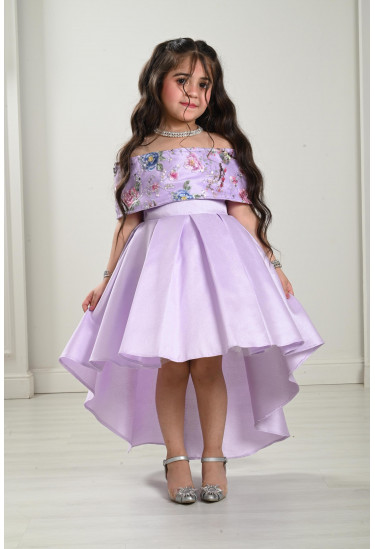 فستان بناتي بصدر مطرز 