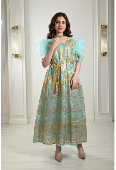 جلابية مزينة بالريش جلابية مزينة بالريش