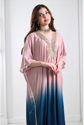 جلابية كيمونو بنمط كتل الألوان