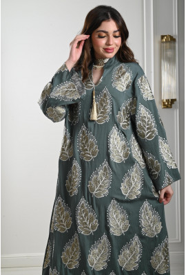 جلابية طويلة برسومات من الترتر