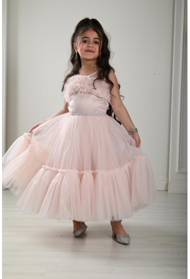فستان بناتي تل طبقات مكشكشة