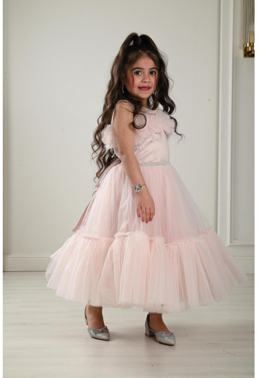فستان بناتي تل طبقات مكشكشة