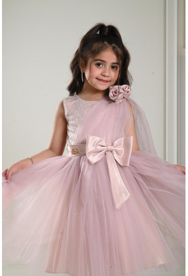 فستان بناتي تول بفيونكة علي الخصر