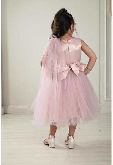 فستان بناتي تول بفيونكة علي الخصر