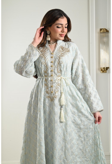 جلابية ميدي مطرزة