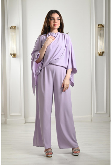 طقم نسائي رقيق