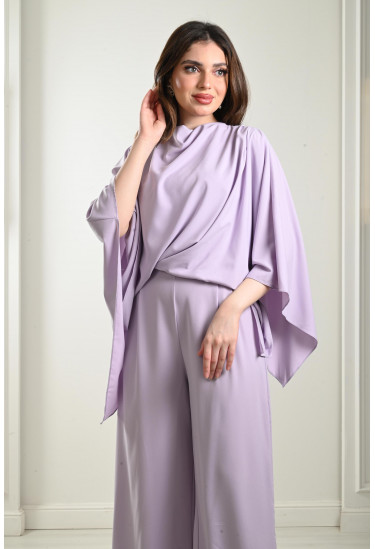 طقم نسائي رقيق