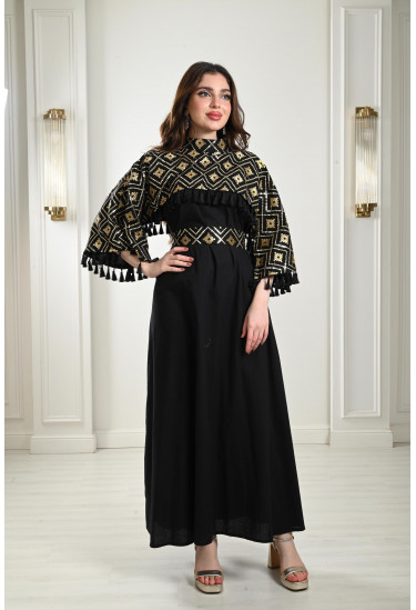 جلابية طويلة مزينة بالترتر