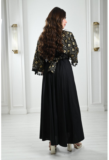 جلابية طويلة مزينة بالترتر