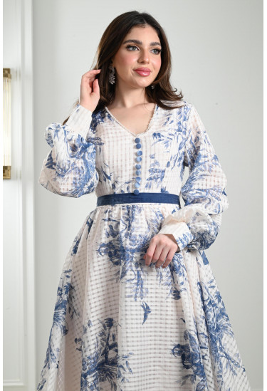 فستان نسائي بطباعات من الزهور فستان نسائي بطباعات من الزهور