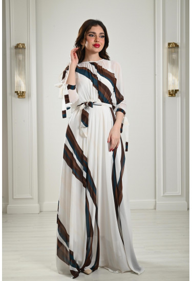 فستان كيمونو بنمط كتل الألوان