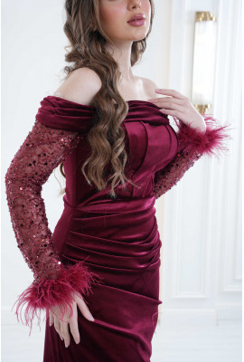 فستان سهرة انيق من خامه القطيفه 