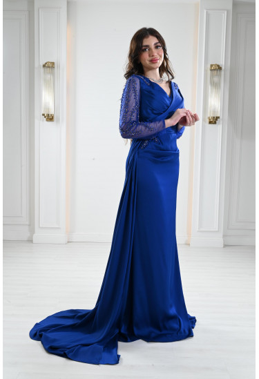 فستان سهرة مطرز فخم