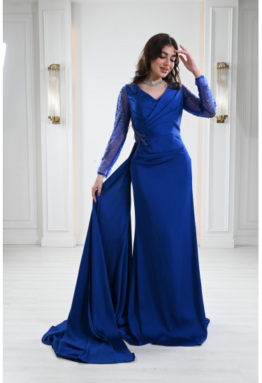 فستان سهرة مطرز فخم