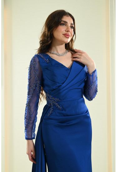 فستان سهرة مطرز فخم