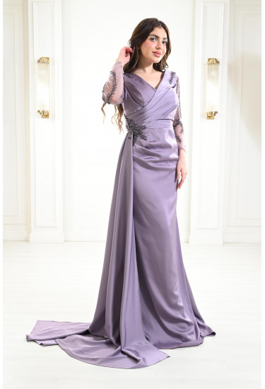 فستان سهرة مطرز فخم