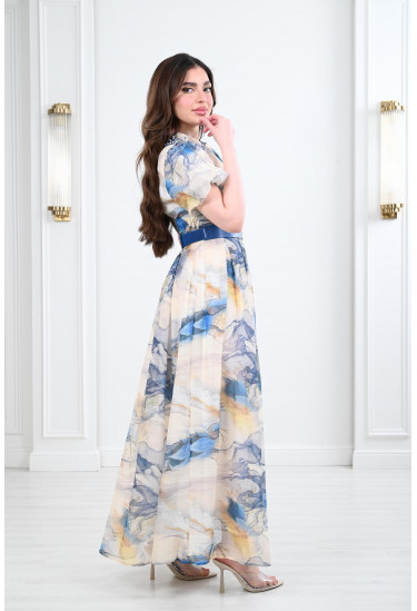 فستان طويل مزين بنقوش فستان طويل مزين بنقوش