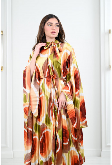 فستان طويل  بأكمام واسعة