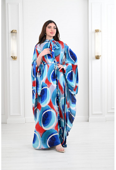 فستان طويل  بأكمام واسعة